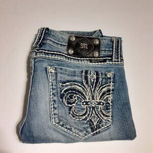 Miss Me Women's Embellished Distressed Capri Jeans JP5182P Size 29